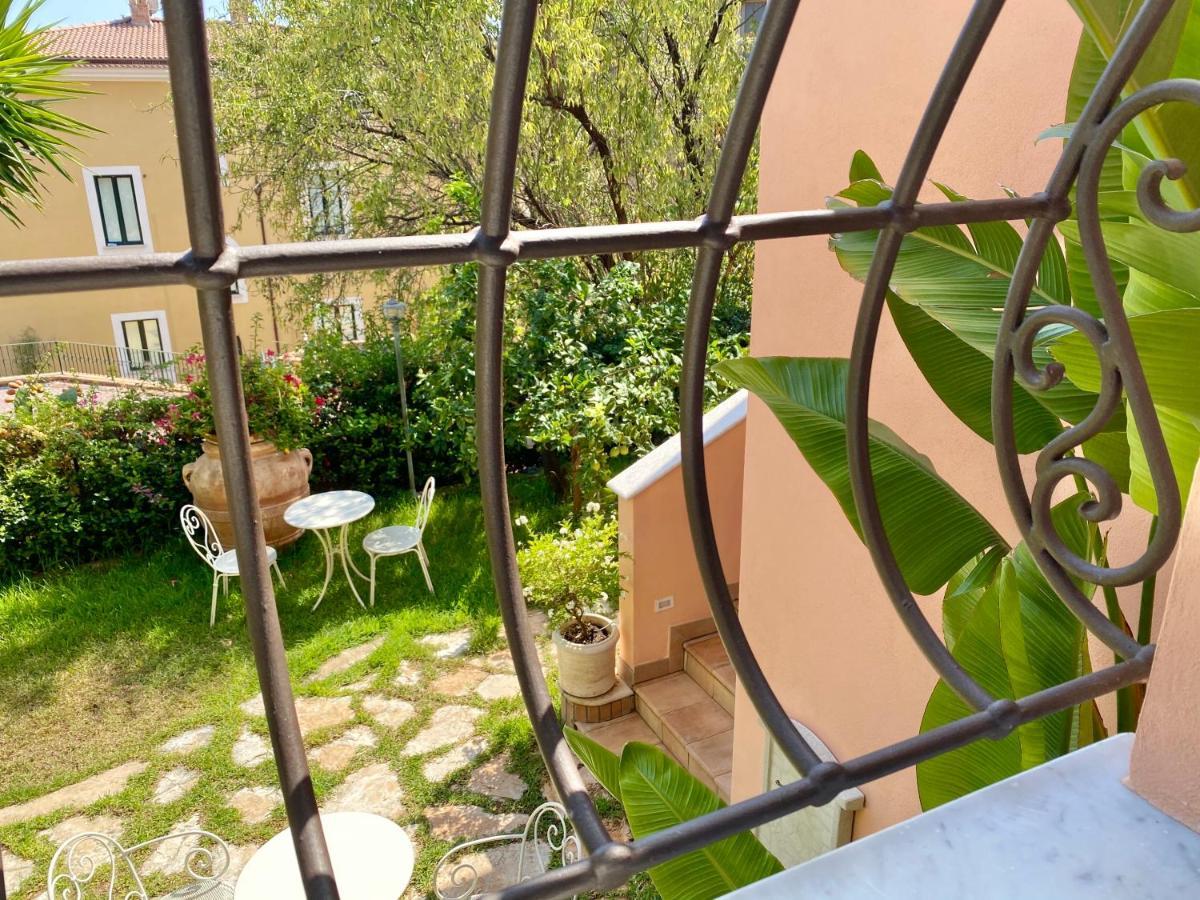 Hotel La Casa Di Paolo Casa Di Charme à Marina di Camerota Extérieur photo