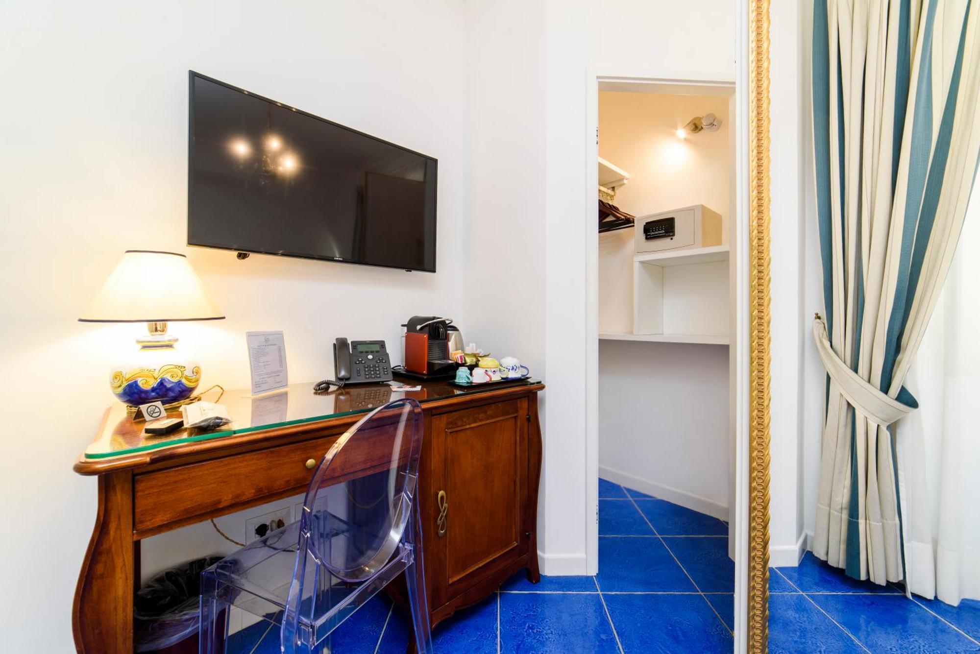 Hotel La Casa Di Paolo Casa Di Charme à Marina di Camerota Extérieur photo